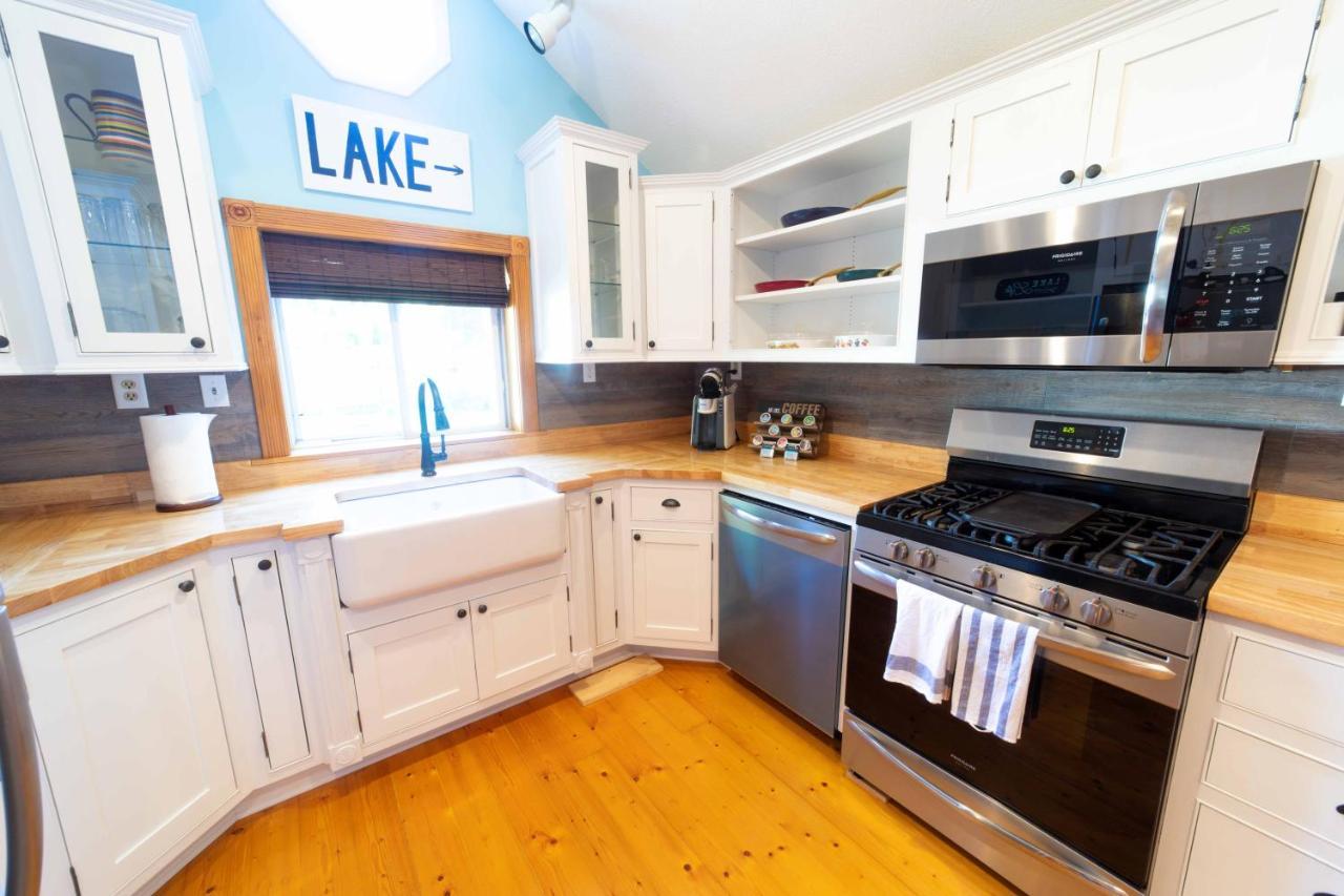 The Charming Glenn Cottage! Walk To Lake Michigan! Fennville 외부 사진