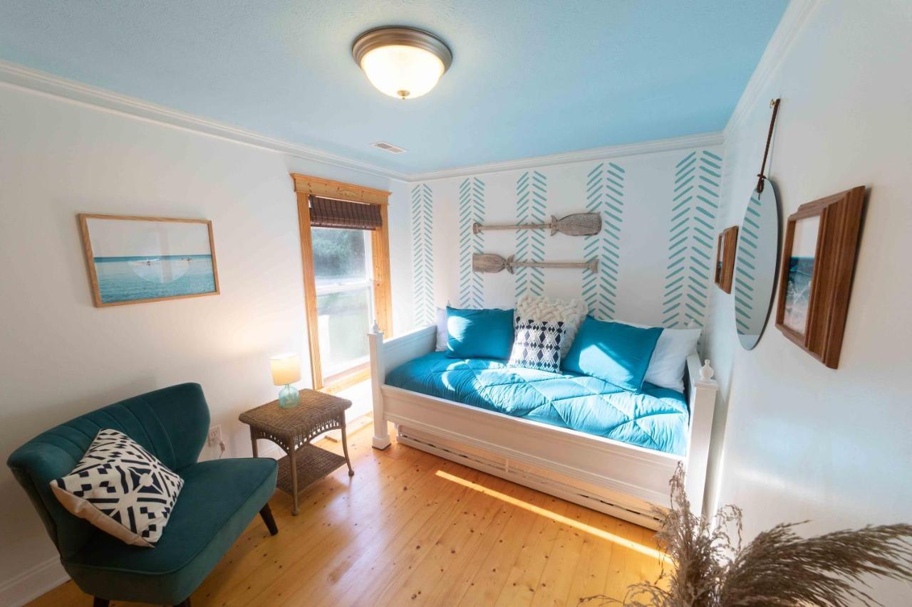 The Charming Glenn Cottage! Walk To Lake Michigan! Fennville 외부 사진