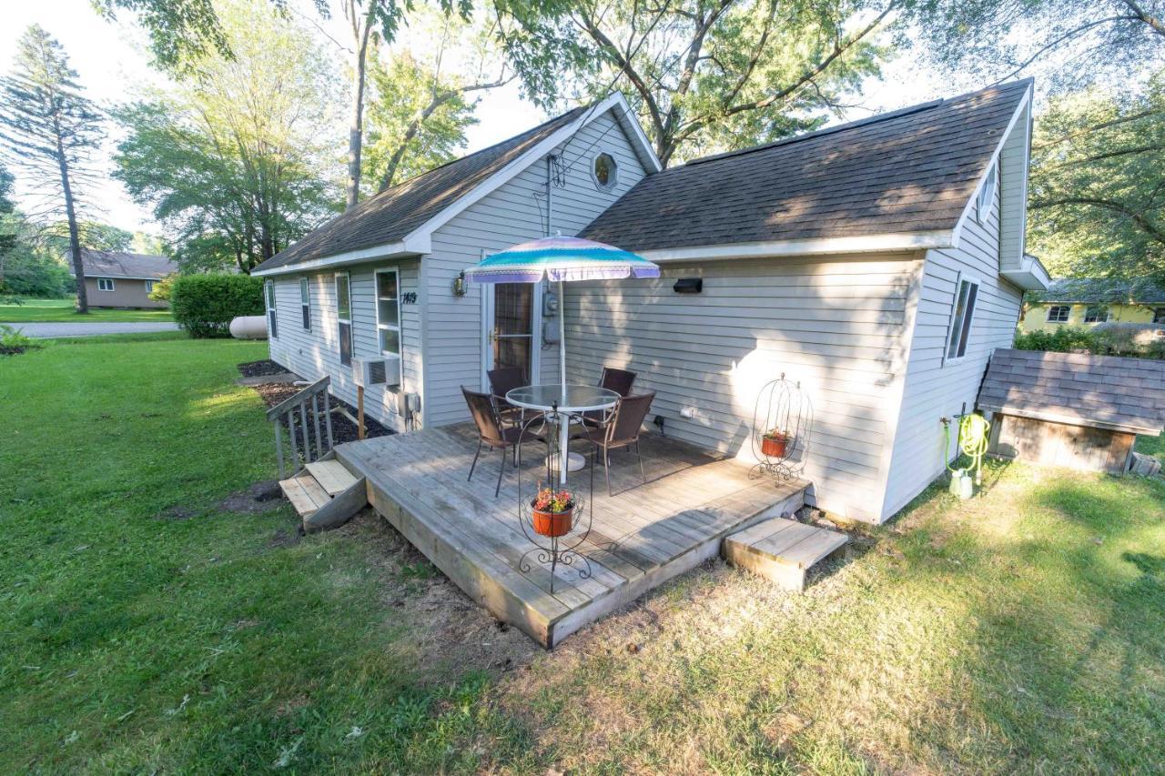 The Charming Glenn Cottage! Walk To Lake Michigan! Fennville 외부 사진